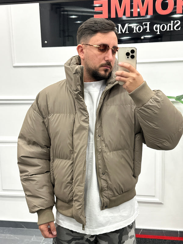 BOMBER CROP